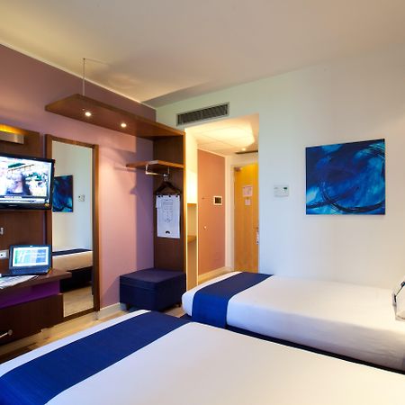 Holiday Inn Express Reggio Emilia By Ihg Zewnętrze zdjęcie