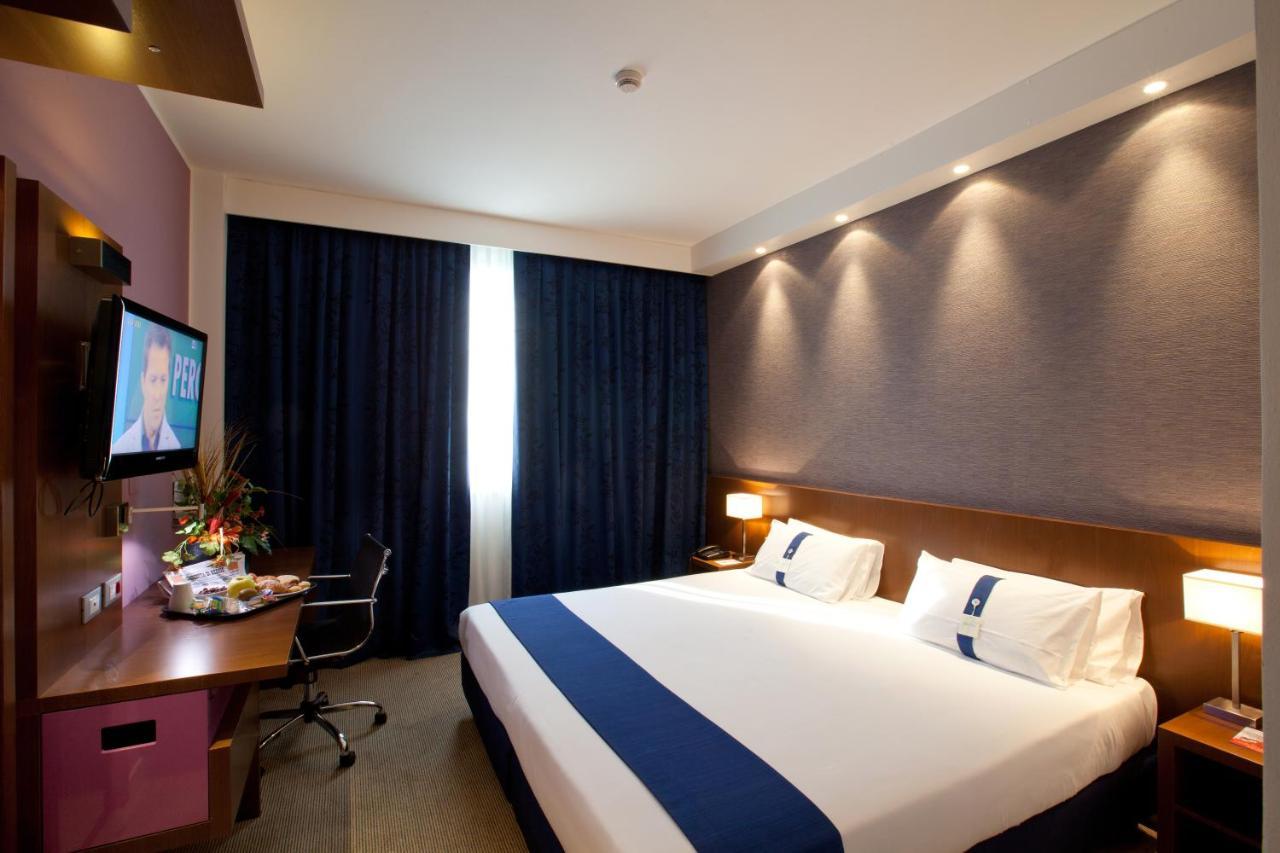 Holiday Inn Express Reggio Emilia By Ihg Zewnętrze zdjęcie