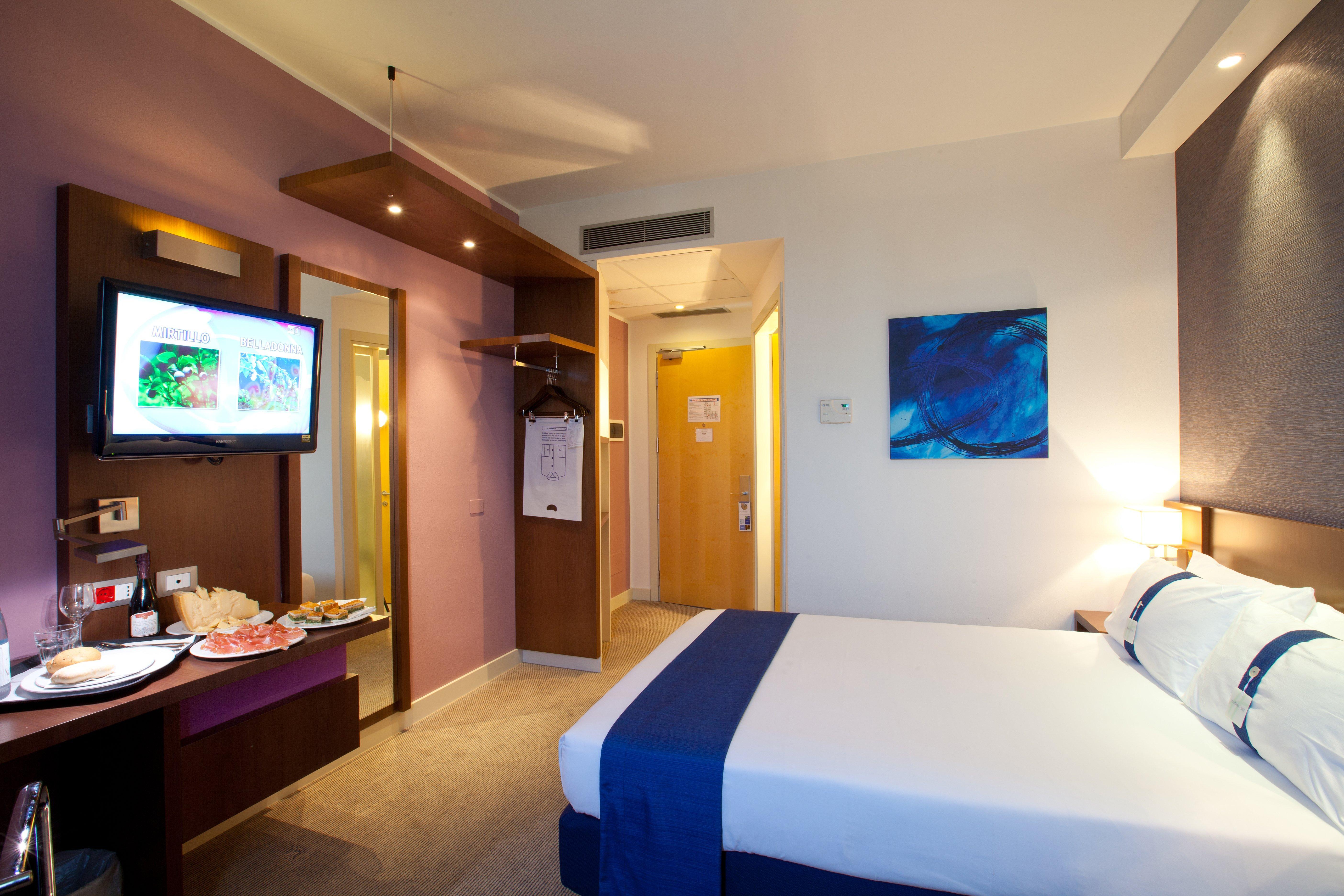 Holiday Inn Express Reggio Emilia By Ihg Zewnętrze zdjęcie