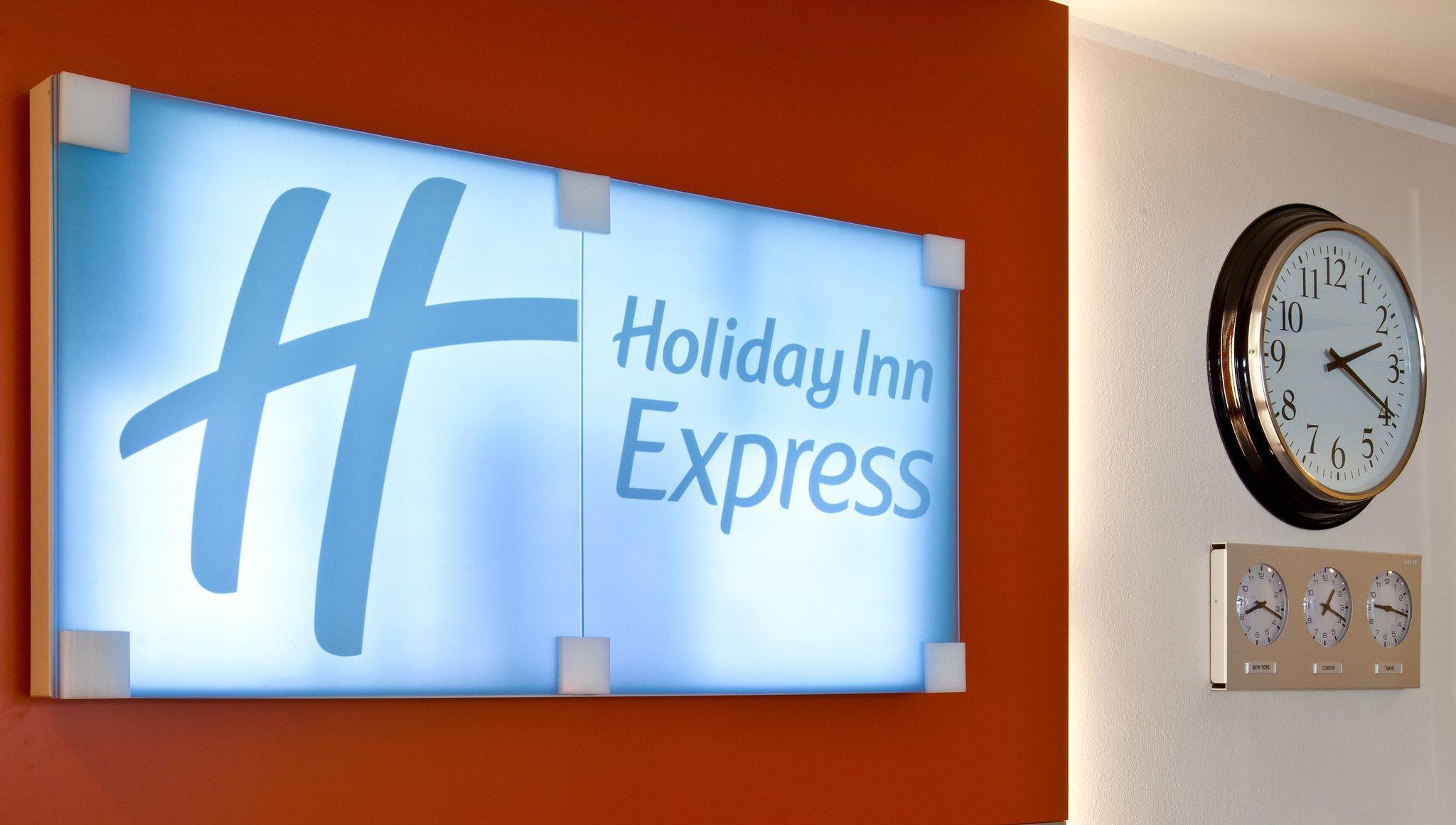 Holiday Inn Express Reggio Emilia By Ihg Zewnętrze zdjęcie