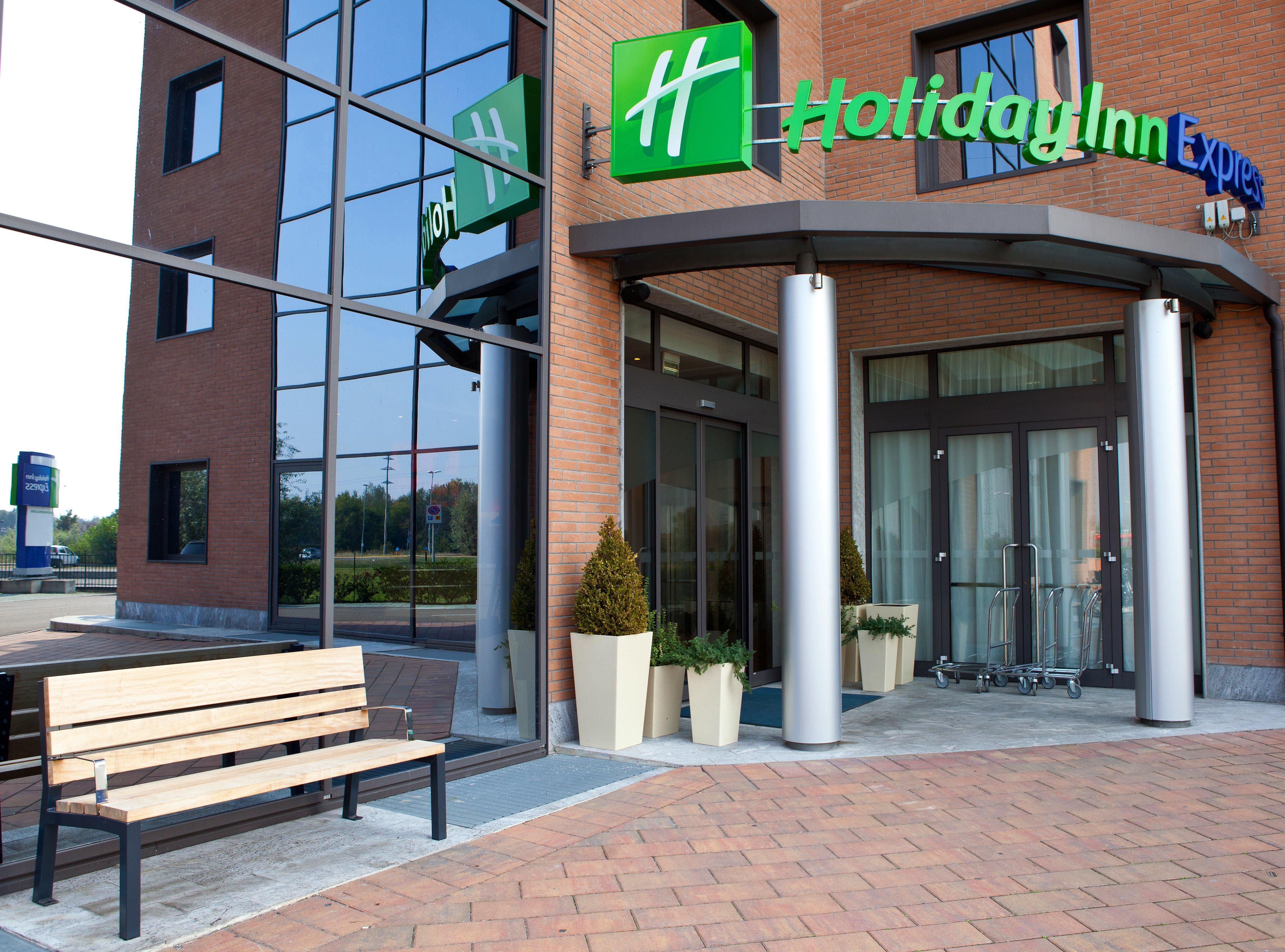 Holiday Inn Express Reggio Emilia By Ihg Zewnętrze zdjęcie