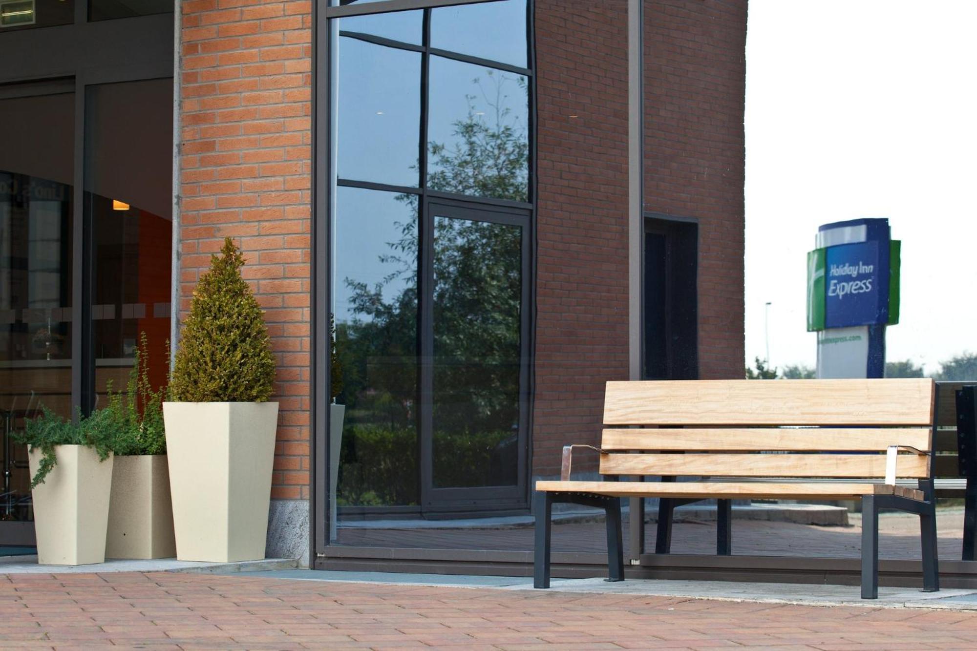 Holiday Inn Express Reggio Emilia By Ihg Zewnętrze zdjęcie
