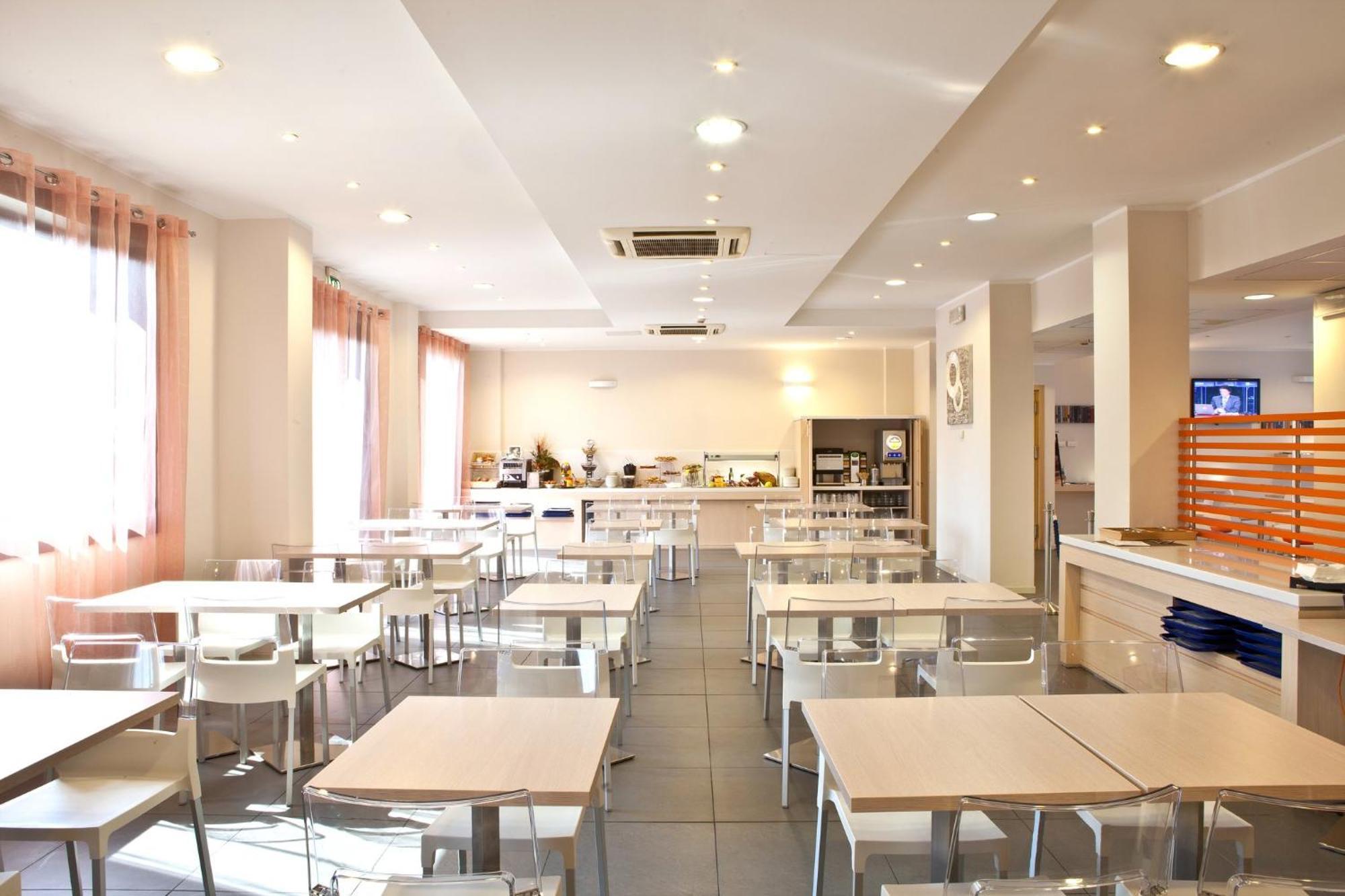 Holiday Inn Express Reggio Emilia By Ihg Zewnętrze zdjęcie