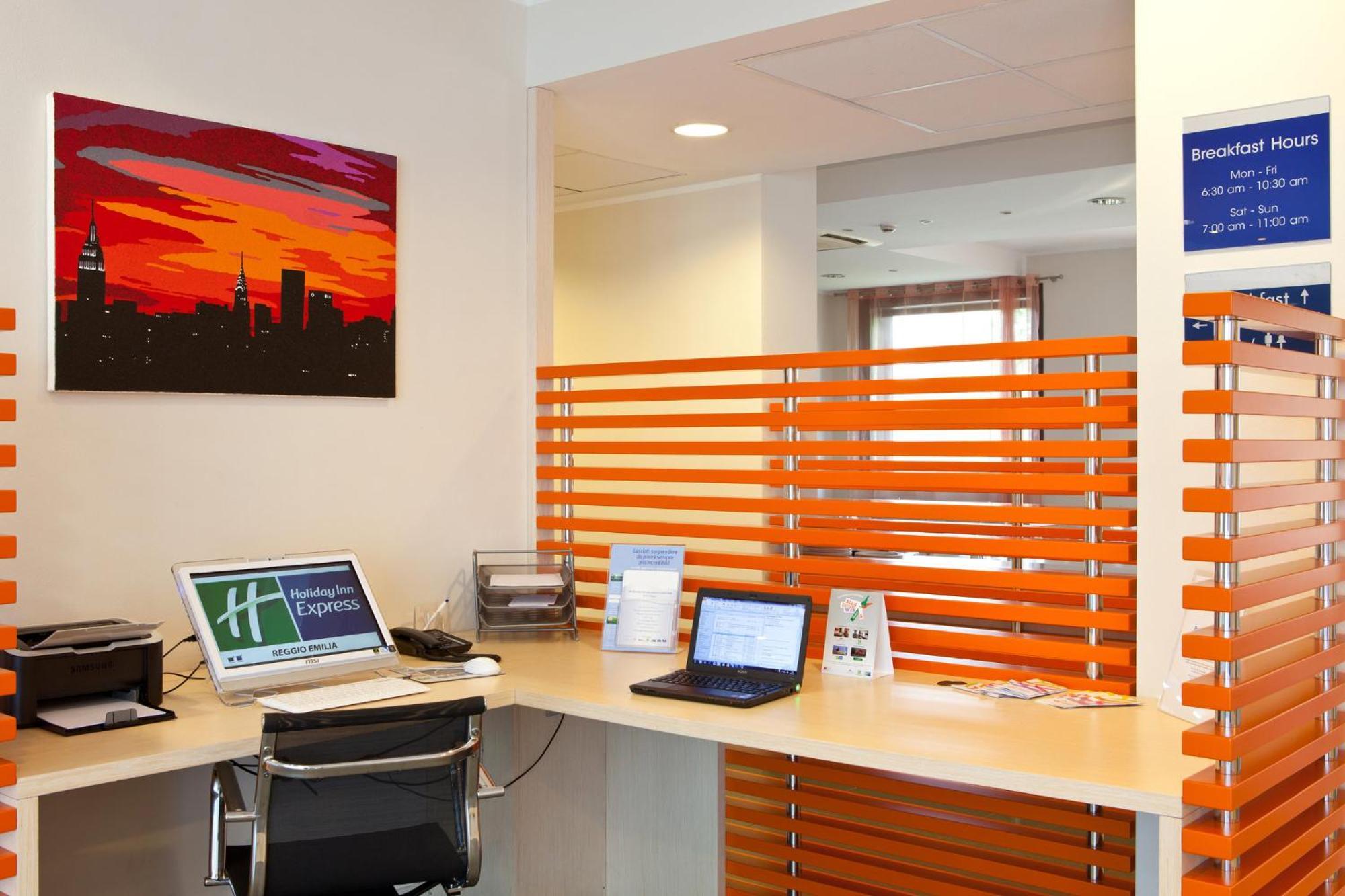 Holiday Inn Express Reggio Emilia By Ihg Zewnętrze zdjęcie