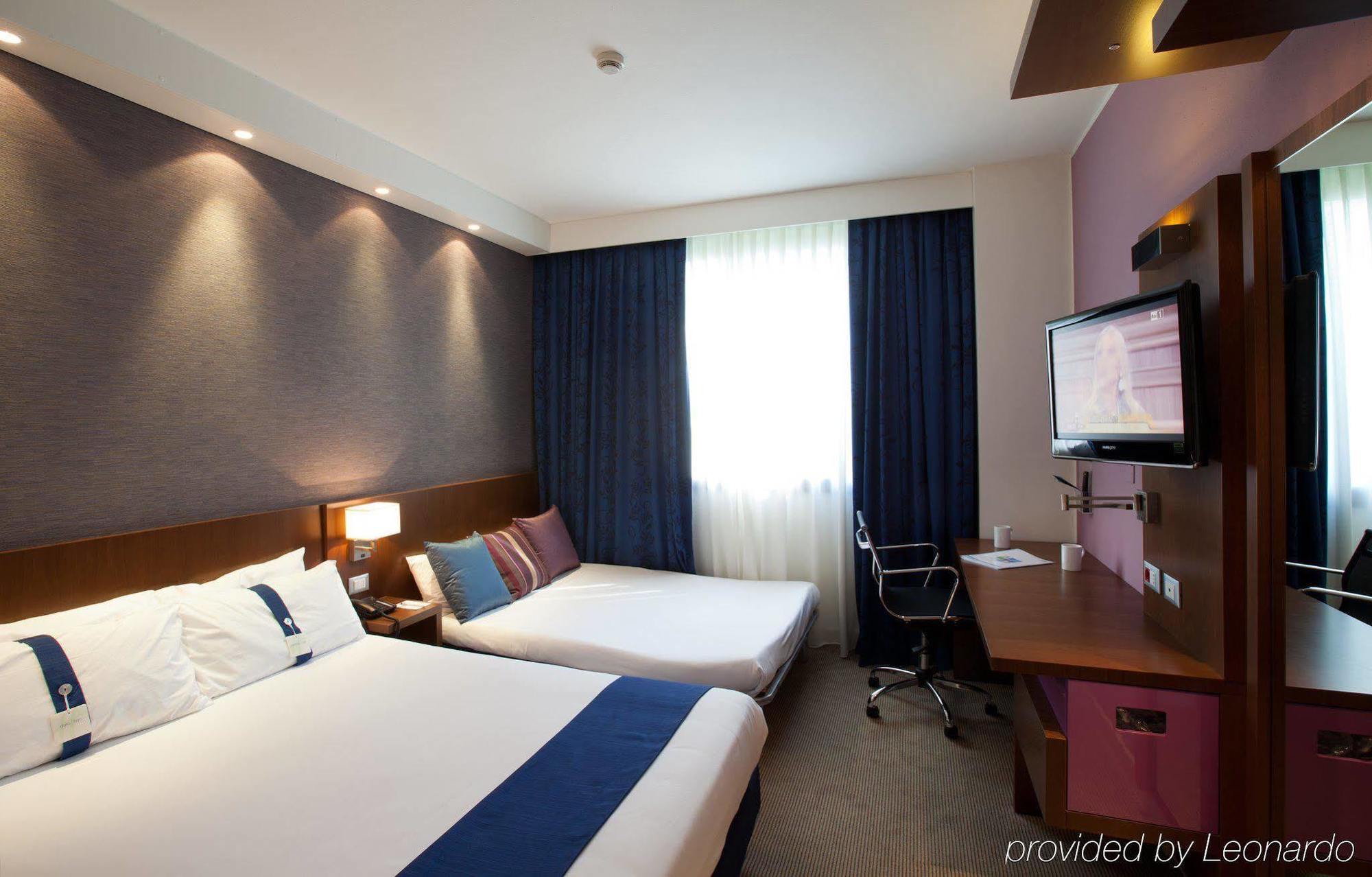 Holiday Inn Express Reggio Emilia By Ihg Pokój zdjęcie