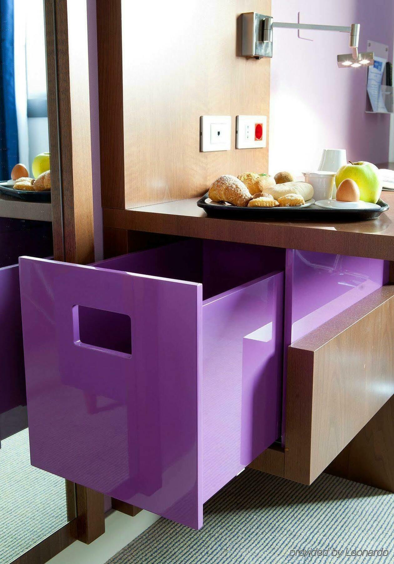 Holiday Inn Express Reggio Emilia By Ihg Zewnętrze zdjęcie